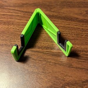 Foldable phone holder